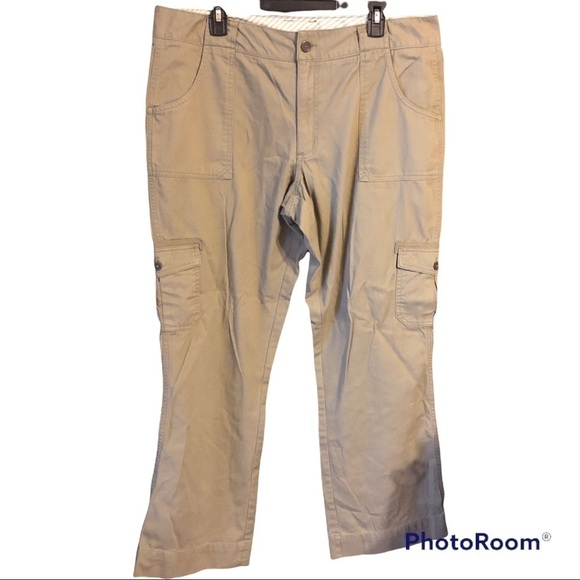 Carhartt Pants - Women’s Carhartt cargo pants